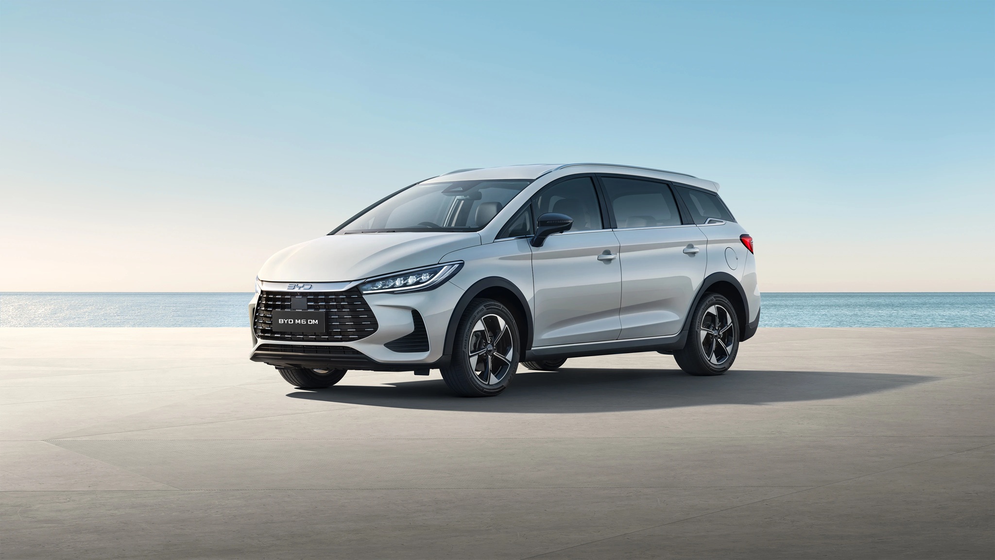 byd m6 dm2